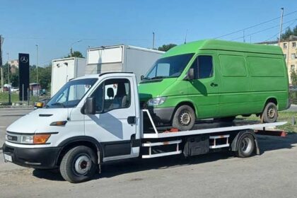 Quality tow truck services in Winnipeg, Manitoba